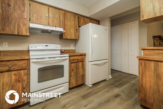 Building Photo - 1609 E Sandpiper Trail