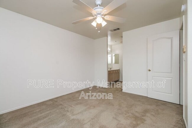 Building Photo - 5665 W Galveston St