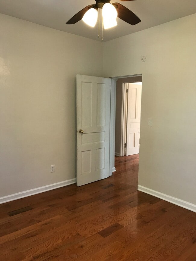 Building Photo - Beautiful Single Family Home in Highland Park