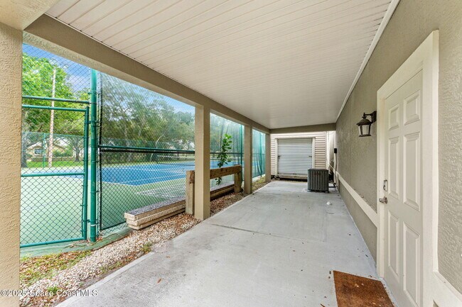 Building Photo - 2442 Newfound Harbor Dr