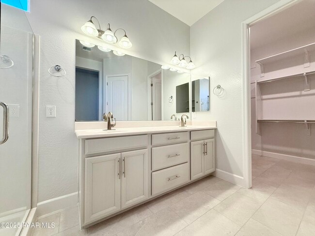 Building Photo - 6832 Claret Dr