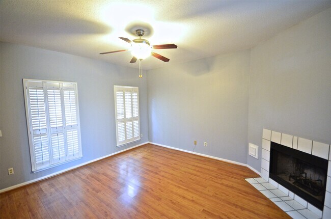 Building Photo - 2910 Grants Lake Blvd