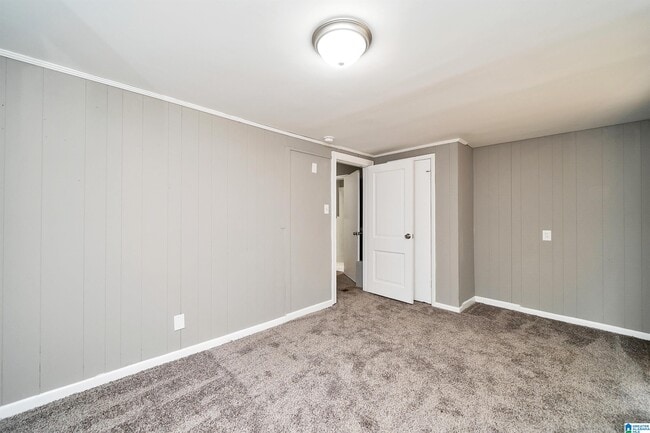 Building Photo - 2136 Arcadia Rd