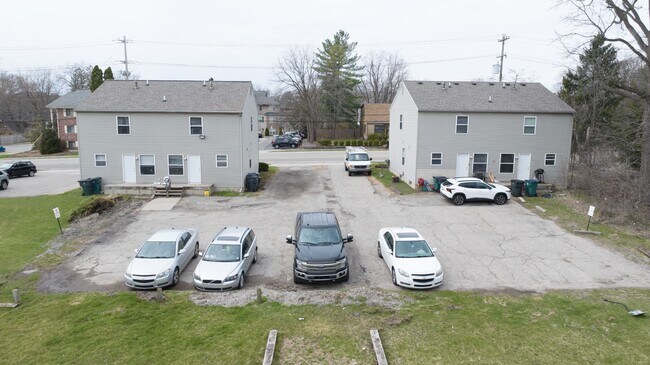 Building Photo - 722 Alton Rd