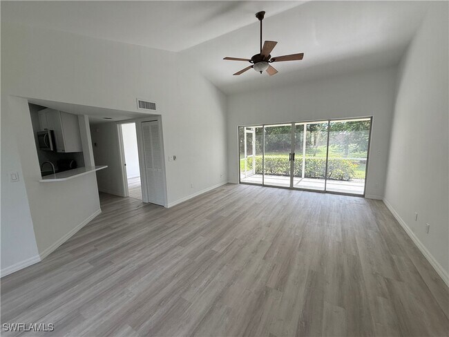 Building Photo - 1526 Trafalgar Ln