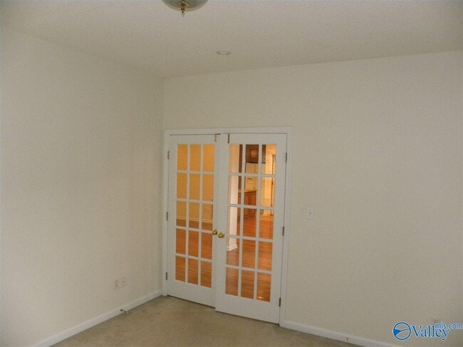 Building Photo - 104 Nobleton Ln NW