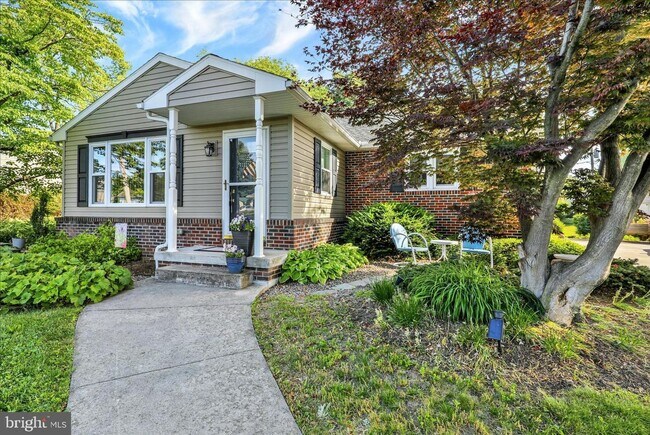 Building Photo - Coming soon... Wernersville 3 bedroom 2 bath home