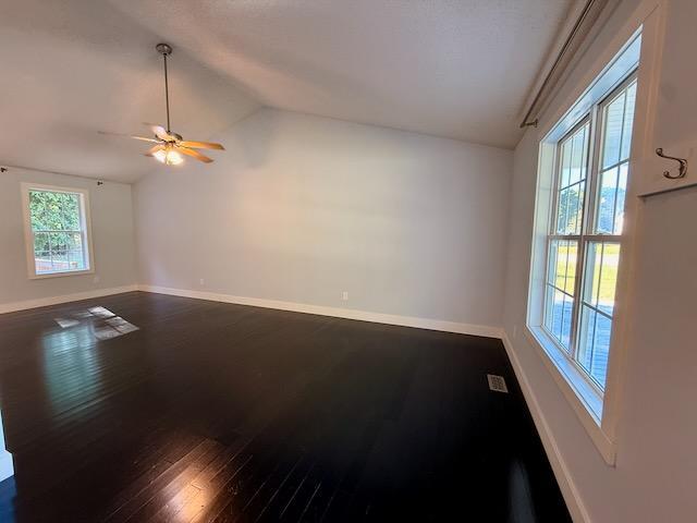 Building Photo - 1000 Meadowgreen Dr