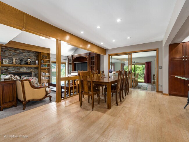 Building Photo - 1412 Ambleside Cir
