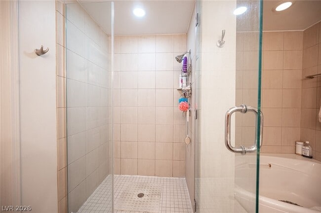 Building Photo - 200 W Sahara Ave