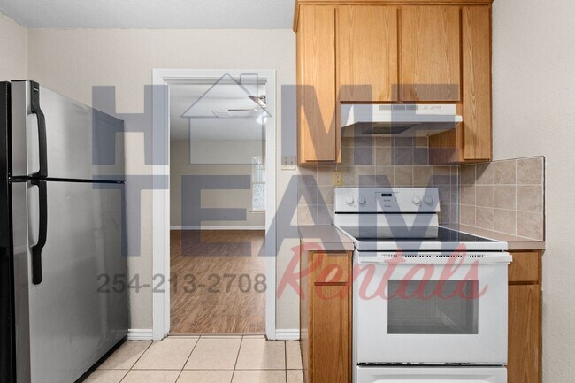 Building Photo - 2007 Elkins Ave