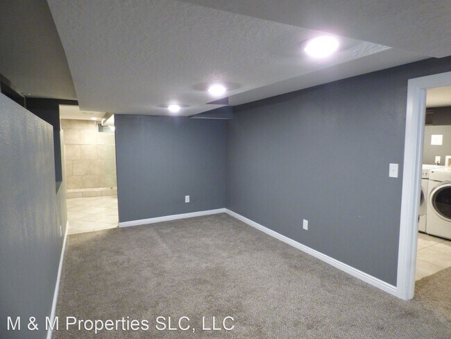 Building Photo - 43 E Coatsville Ave