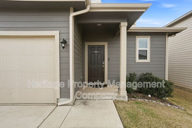 Building Photo - 13250 Hagerd Lp