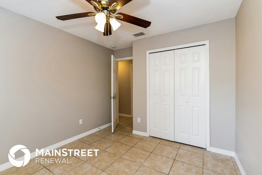 Building Photo - 10624 Lake Ralph Dr