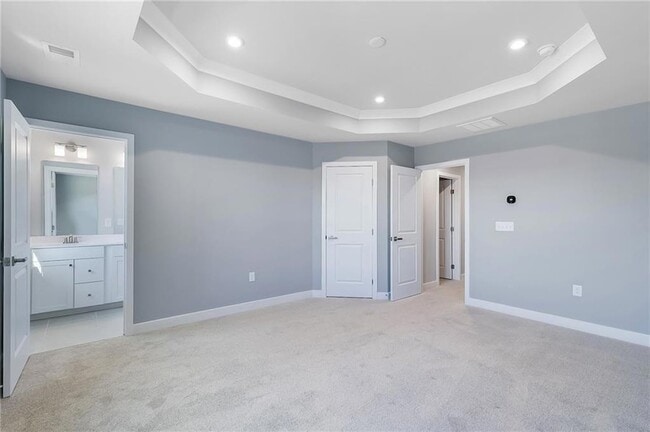 Building Photo - 3000 Zuma St