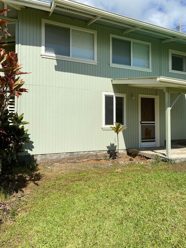 Building Photo - Charming 3BR/1BA Home minutes from Hilo on...