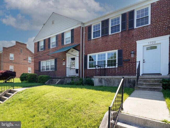 Primary Photo - 1722 Edgewood Rd