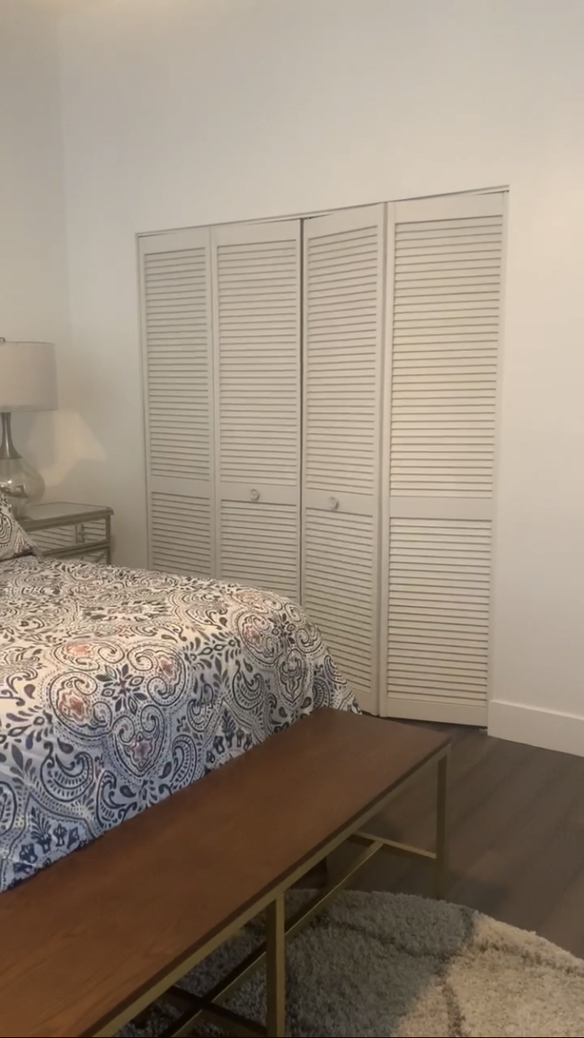 Large Closet in Primary Bedroom - 31903 Vineyard Ave