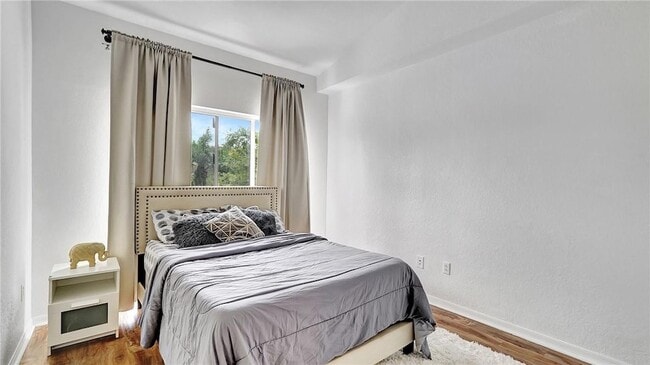Building Photo - 771 SW 148th Ave