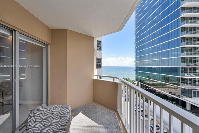 Building Photo - 1980 S Ocean Dr