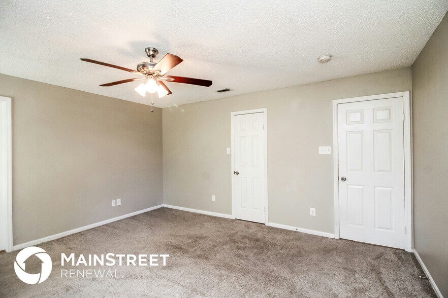 Building Photo - 4205 Martha Ln