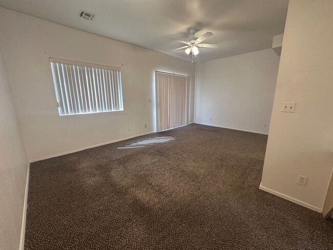 Building Photo - 2400 Mohave Ridge Ave