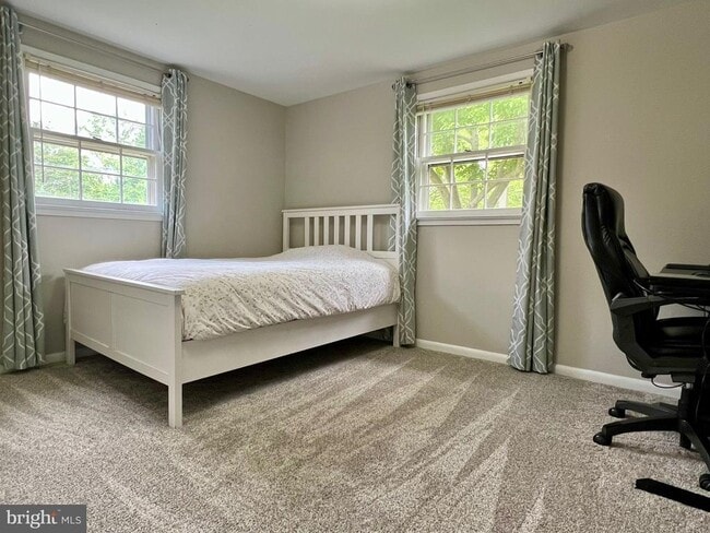 Building Photo - 4213 Nutwood Way
