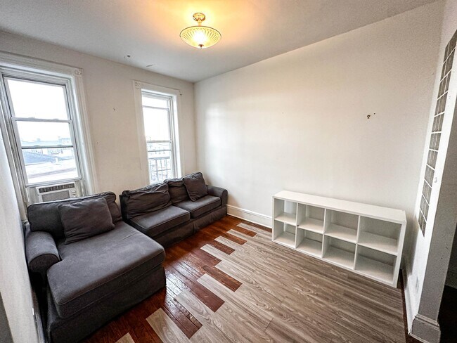 Building Photo - 2315-2317 New York Ave