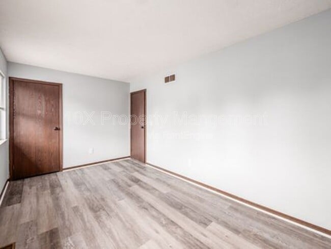 Building Photo - 8237 Goldsmith Dr