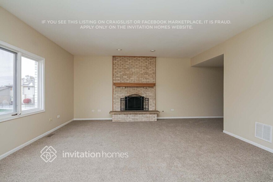 Building Photo - 18160 Goesel Dr