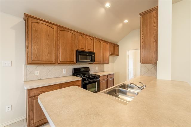 Building Photo - 1627 Balboa Ln