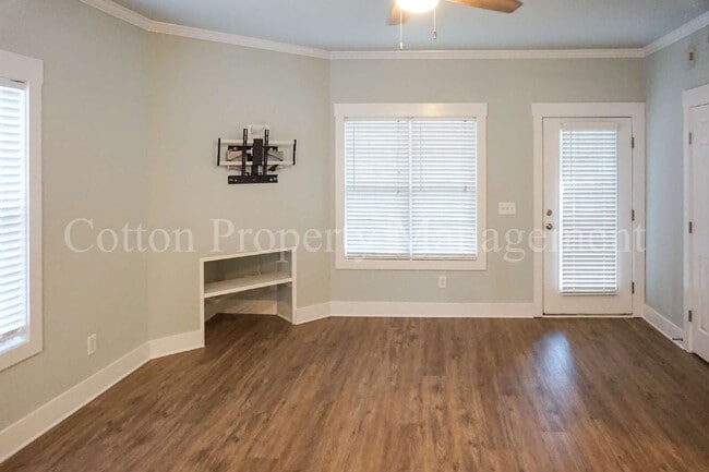 Building Photo - 2310 Wrightsville Ave