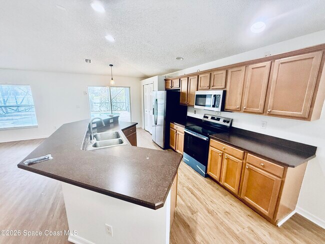 Building Photo - 1183 Brumpton Pl