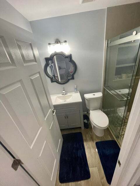 Building Photo - 601 N E St