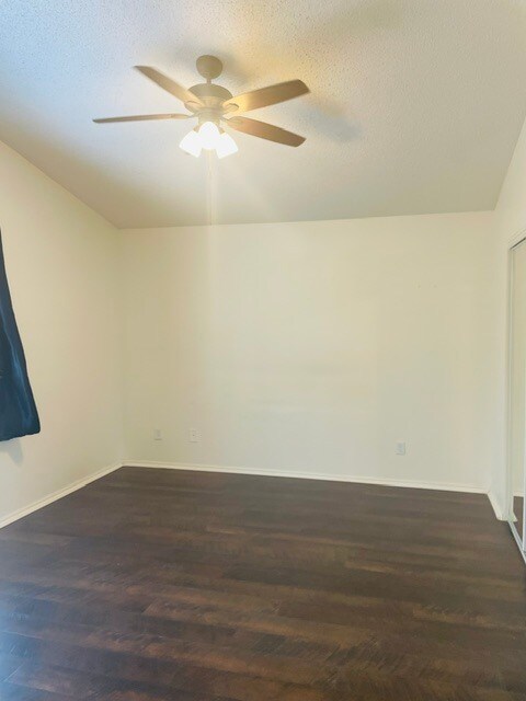 Building Photo - 8745 Snowbird Way