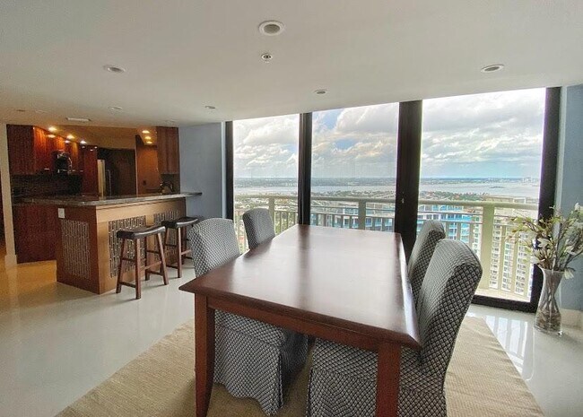 Building Photo - 3000 N Ocean Dr
