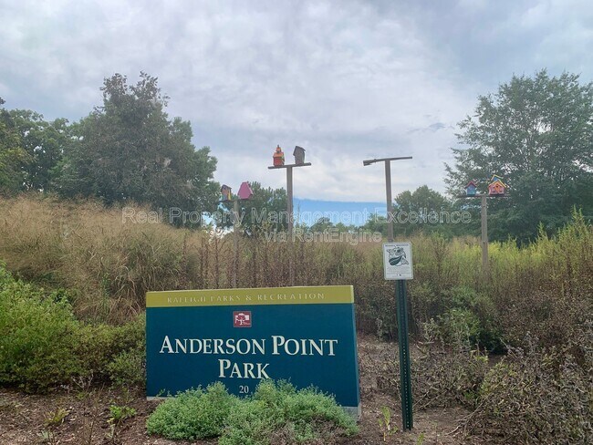 Building Photo - 300 Coalinga Lane