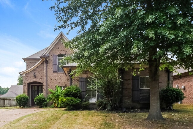 Building Photo - 1457 Sawmill Creek Ln