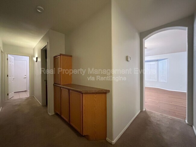 Building Photo - 16036 N 11th Ave