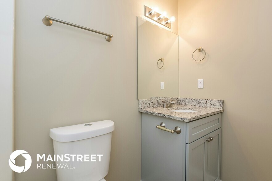 Building Photo - 7845 Cambridge Dr