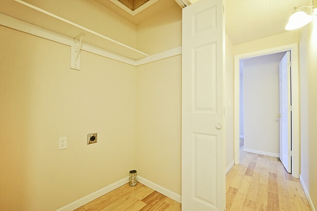 Building Photo - Four bedroom home available soon in NW Minot.