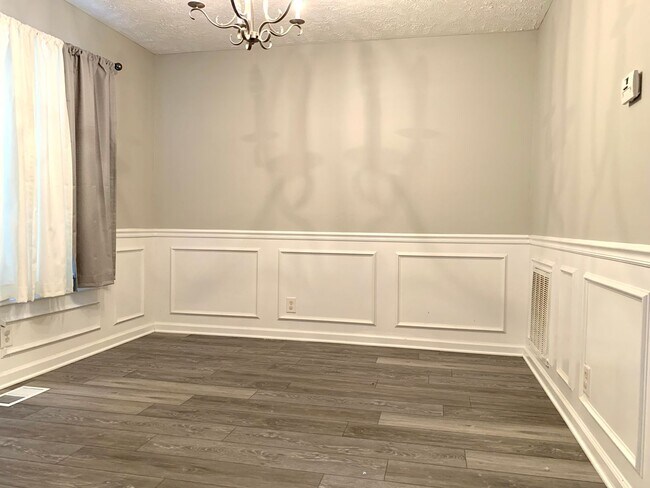 Building Photo - 946 Cobbler Dr