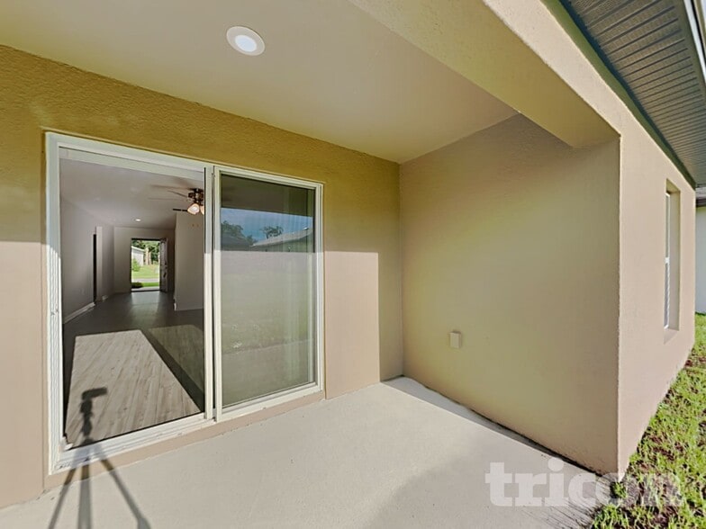 Building Photo - 6204 Dolostone Dr