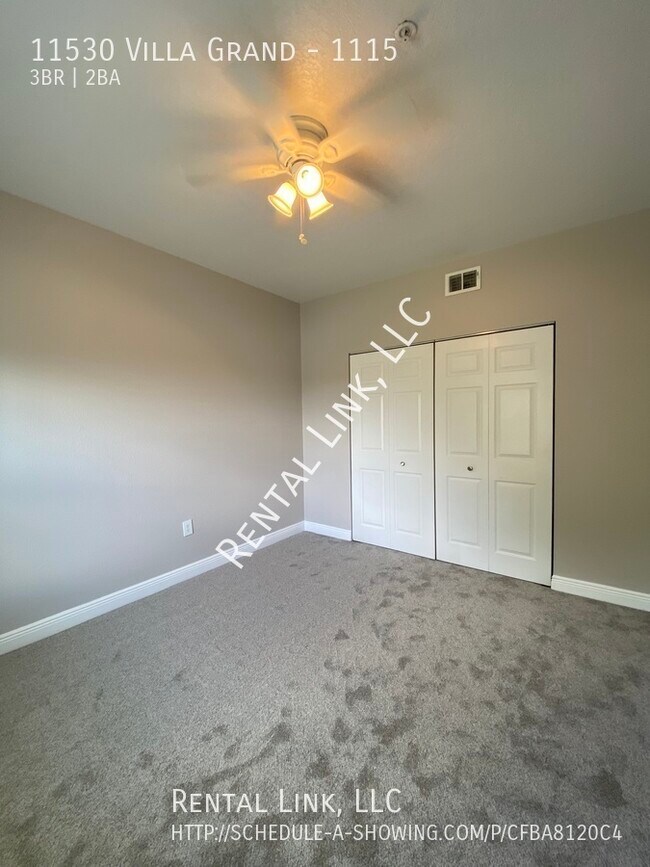 Building Photo - 11530 Villa Grand