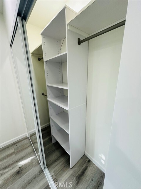 Building Photo - 3634 Caspian Ave