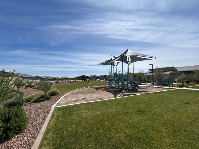 Building Photo - 17347 W Sanna St