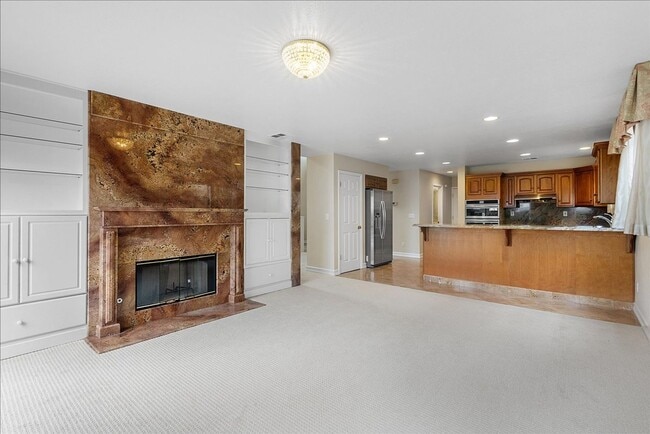 Building Photo - 3 Cerruti Ct