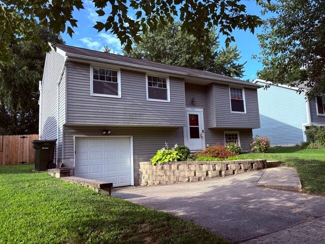 Primary Photo - Charming 3 beds 2 baths in Columbus!