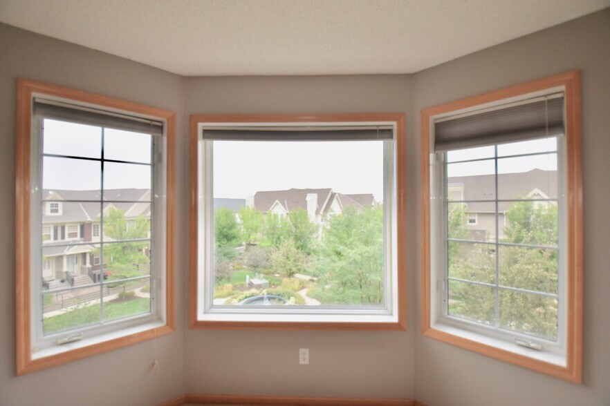 Building Photo - 8395 Townsend Dr