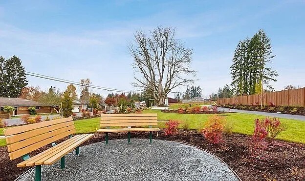 Building Photo - 1721 Moran Ave